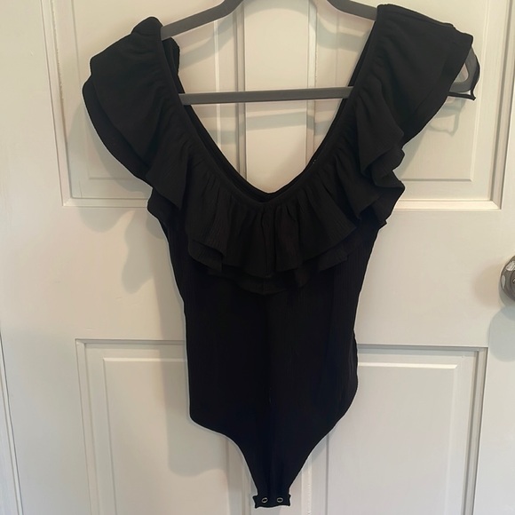 & Other Stories Ribbed Ruffle Bodysuit - Picture 4 of 12